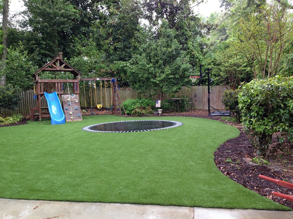 SoftLawn® Lawn & Landscaping | Synthetic Turf International